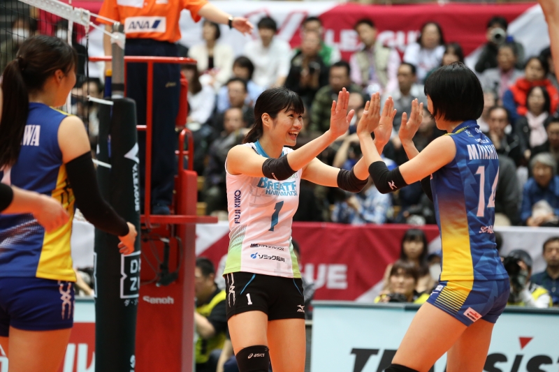 Vリーグオールスターの写真をアップしました!