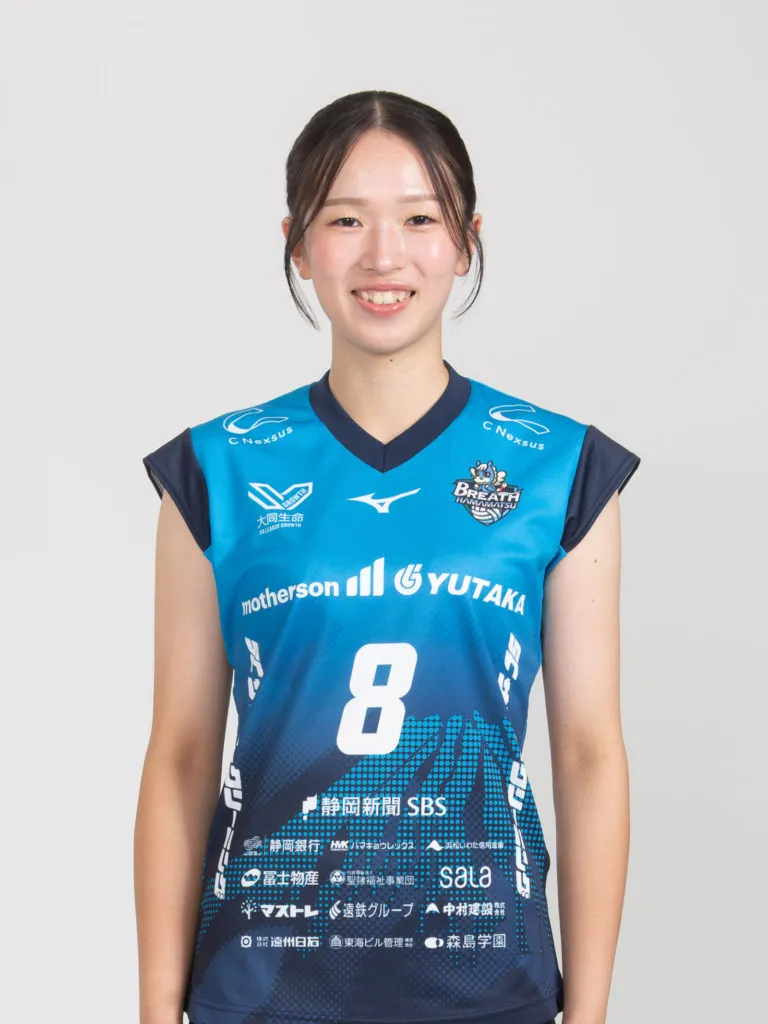 坪谷 朱莉