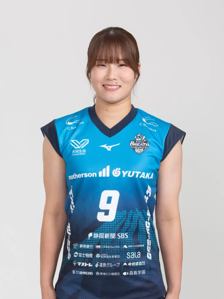 山本 実奈